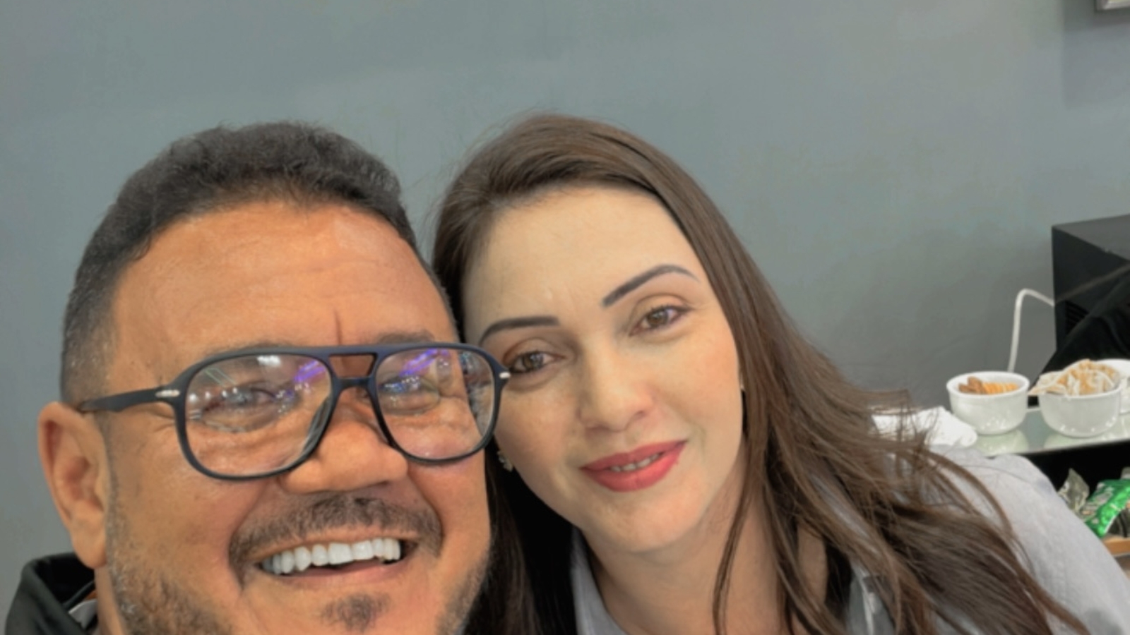 {"eId":"365766371199821","CameraPosition":2}